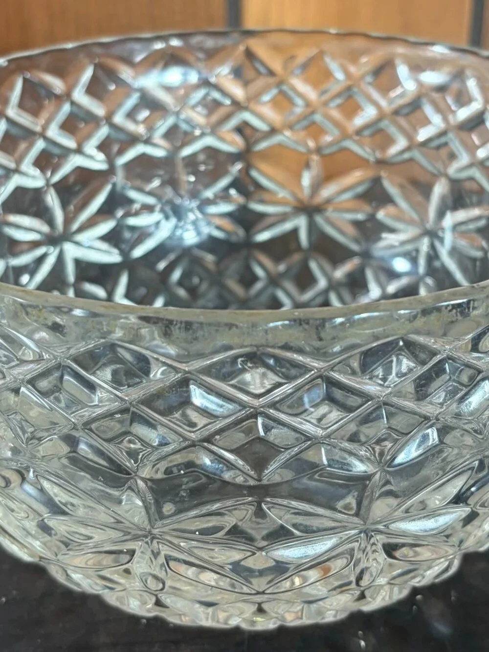 Vintage Avitra Cut Lead Crystal Serving Bowl Diamond & Starburst Pattern 7.5